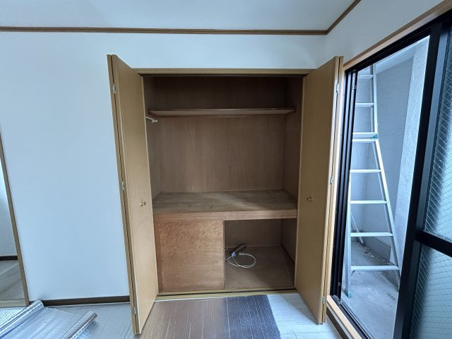 神若通1丁目マンション の収納