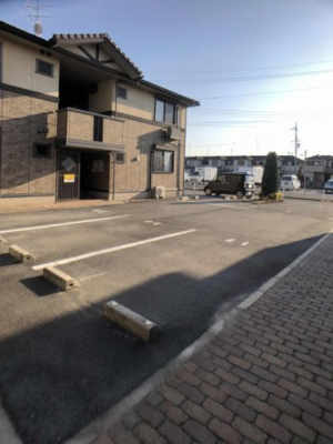 【駐車場】 | ヴィルヌーブC棟