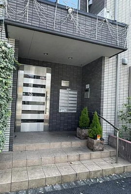 【エントランス】 | シェモア東砂 | 清潔なエントランスです