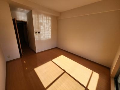 グランドパレス西院西館の子供部屋|洋室