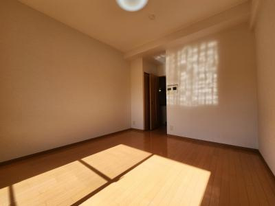 グランドパレス西院西館の寝室|洋室