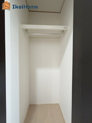 明石市魚住町清水　中古戸建の収納|●年中無休：当日予約可●収納スペースも広く、荷物が多くなりやすいお子様なども安心です。