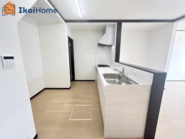 明石市魚住町清水　中古戸建のキッチン|●年中無休：当日予約可●キッチンになります。人気の対面式となっております♪