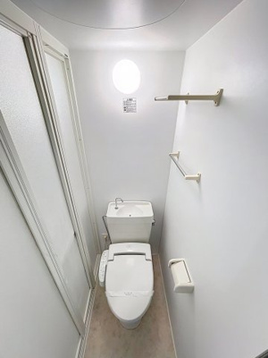 【トイレ】 | BLISS TERRACE川崎堤根PRIME | ※同建物ほかのお部屋の写真です。