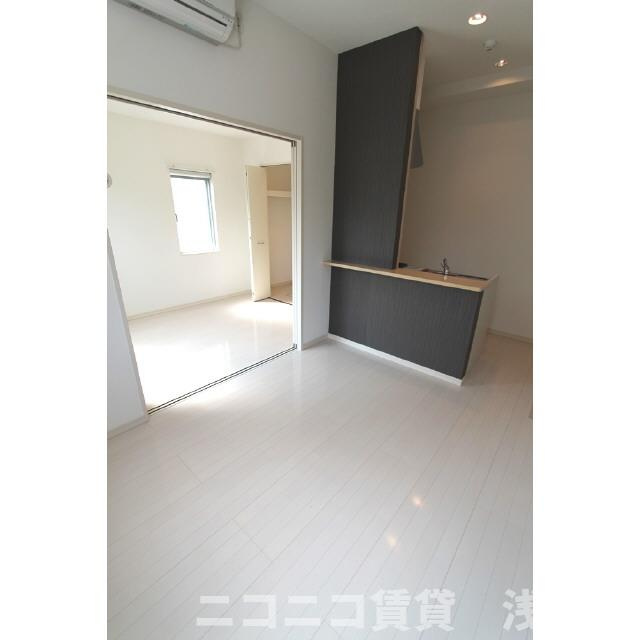 alcasa竹ノ塚の居間・リビング