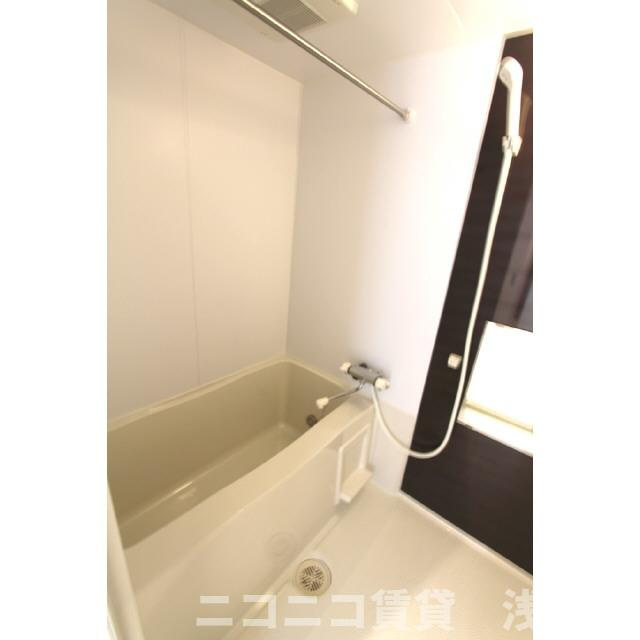 alcasa竹ノ塚の浴室