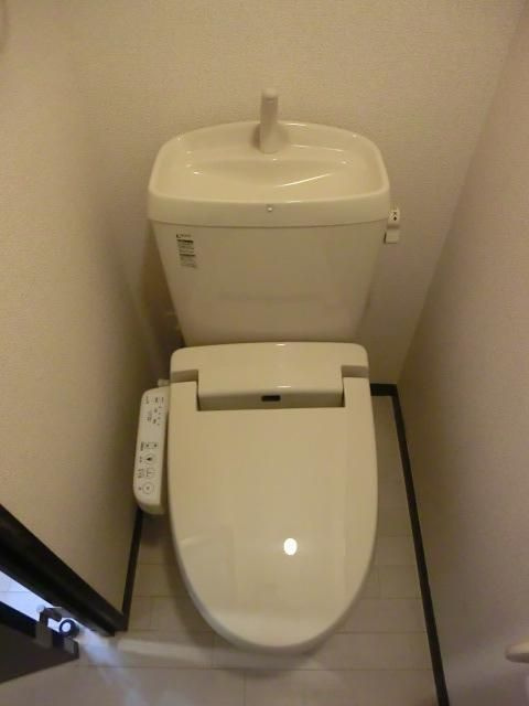 パルテノンのトイレ