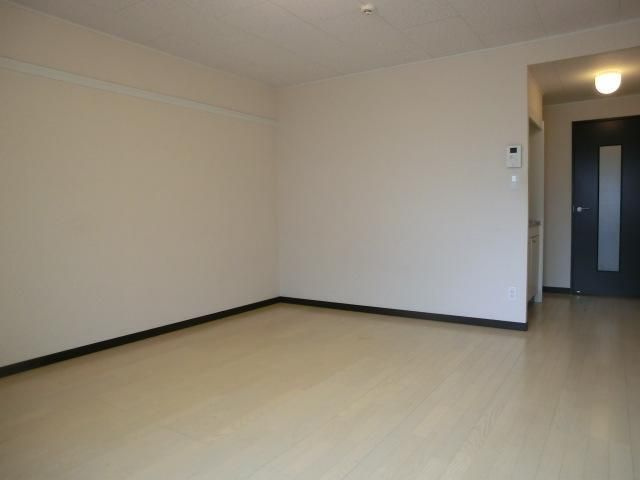 パルテノンの居間・リビング