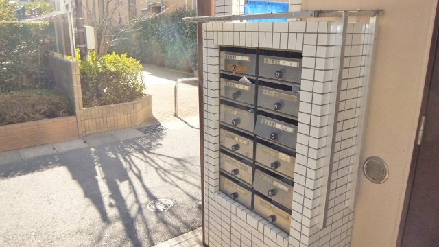 コーラルハイツ中山のその他共用部分|共有ポスト