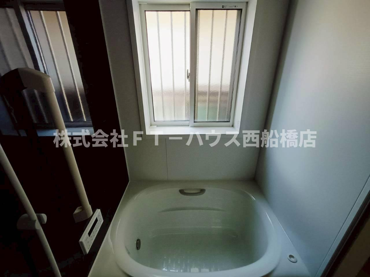 船橋市芝山７丁目戸建ての浴室