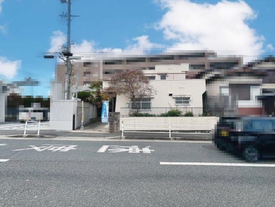 向日市寺戸町北前田の外観|前道：東側公道幅員約8.3ｍ間口約6.0ｍ