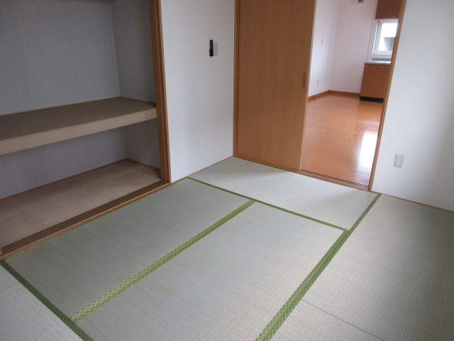 東7南7戸建の和室