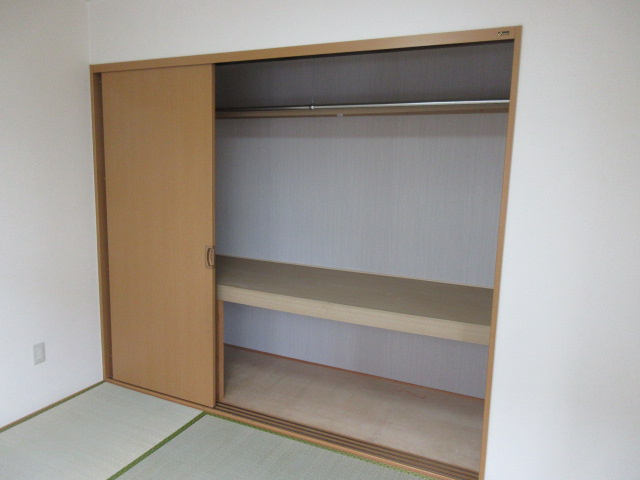 東7南7戸建の収納