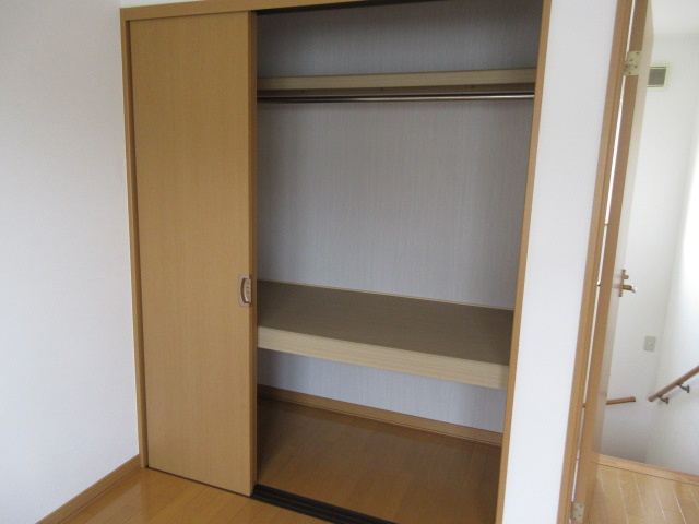 東7南7戸建の収納