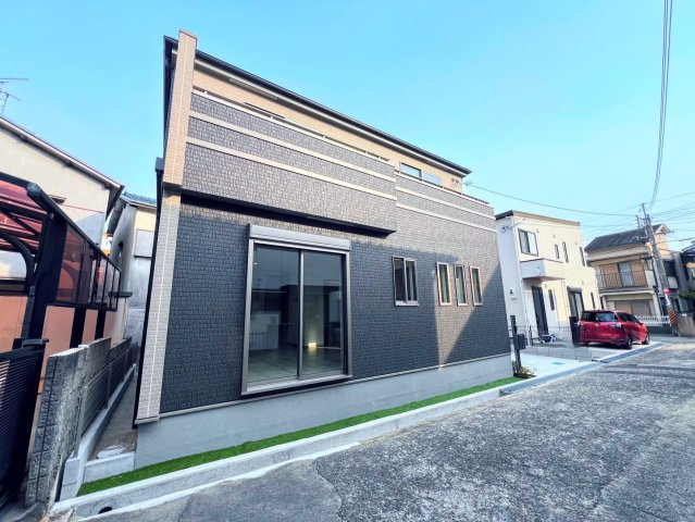 生瀬町1丁目の外観