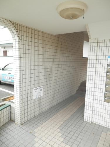 福岡市東区和白５丁目の賃貸マンションのエントランス|エントランス写真
