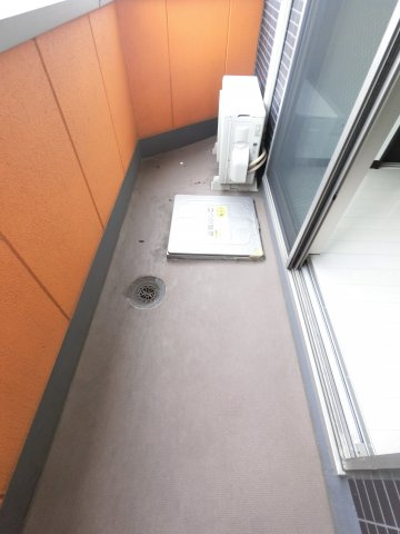 【バルコニー】