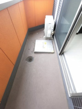 【バルコニー】