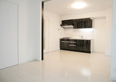 【居間・リビング】 | グラントレゾール浅草 | ゆったり過ごせるリビングです