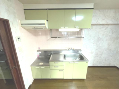 【キッチン】 | 王子サウスウイング | キッチンでお料理をお楽しみください