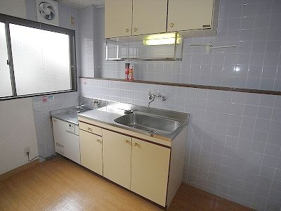 保田ビルのキッチン