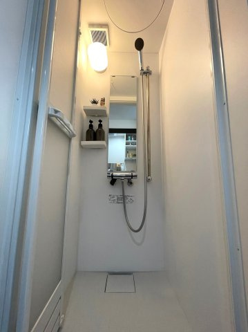 サンクチュアリ南長崎 のシャワールーム|別号室イメージの為、現状を優先致します。