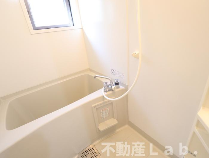 ウィルモア藤の浴室