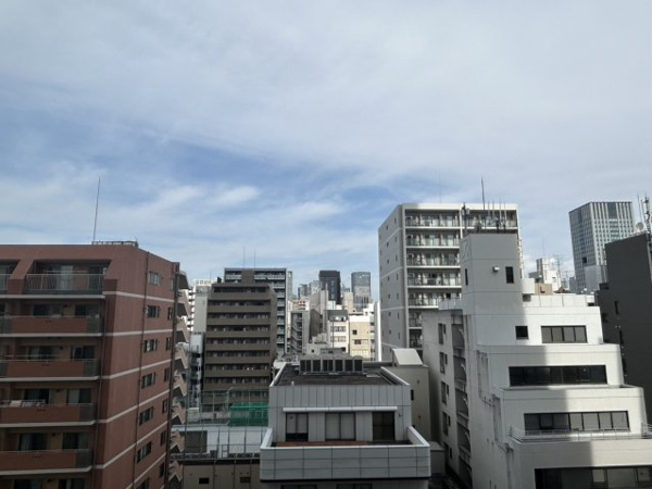 【展望】 | 【物件からみた眺望】8Fからの眺望◎都市の景観と一体となったくつろぎある眺望！