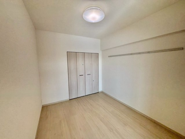 フランディル・ルミエ思案橋の洋室