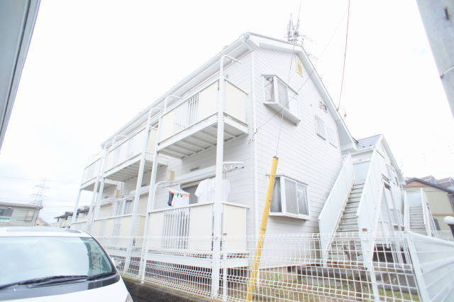 未貴ハイムＢ棟の外観|白くてお洒落な外観です