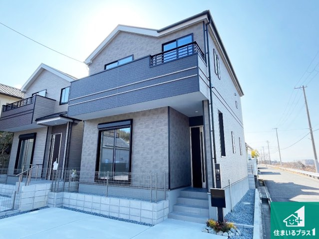 神戸市垂水区桃山台　新築一戸建ての外観|安心の10年保証！外観を美しく保ち、雨水で汚れを落とします！気になることがありましたら、お気軽にお問い合わせください！