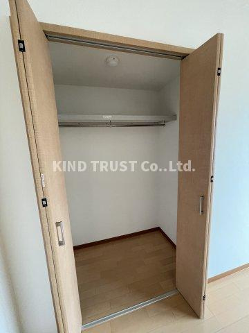 メゾンドアヴェルⅣの収納|大きなものも収納できそうです