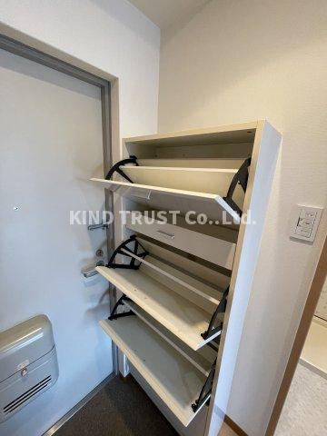 メゾンドアヴェルⅣの収納|便利な収納スペースです