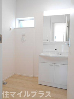 【独立洗面台】 | 白河市蛇石新築一戸建て6棟 | 独立洗面台で身支度をすべて済ませてしまいましょう