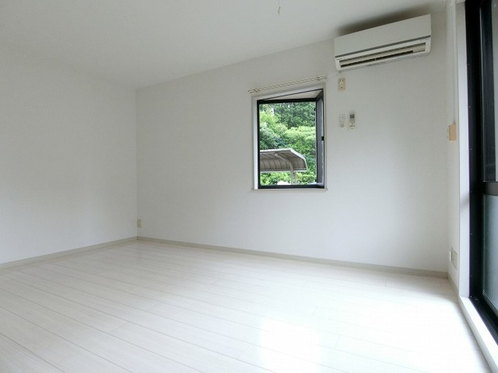 アヴニールBの内装