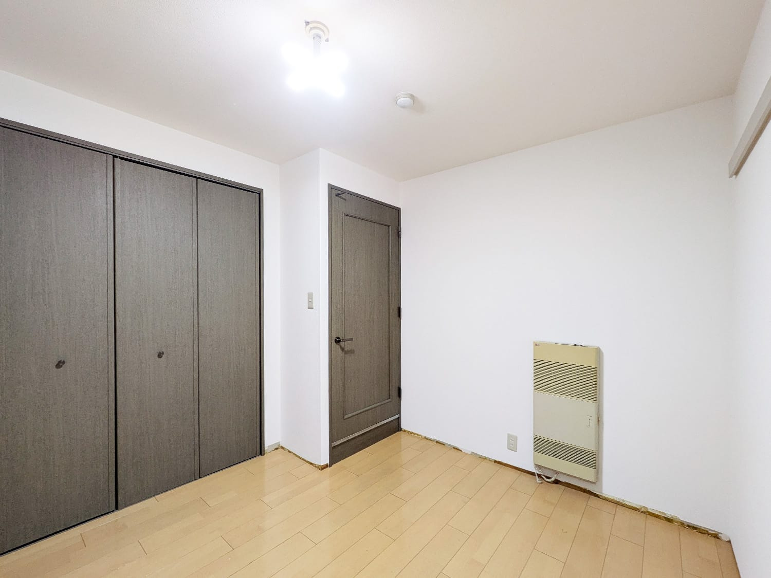 桜宮リバーシティ・ウォータータワープラザの洋室