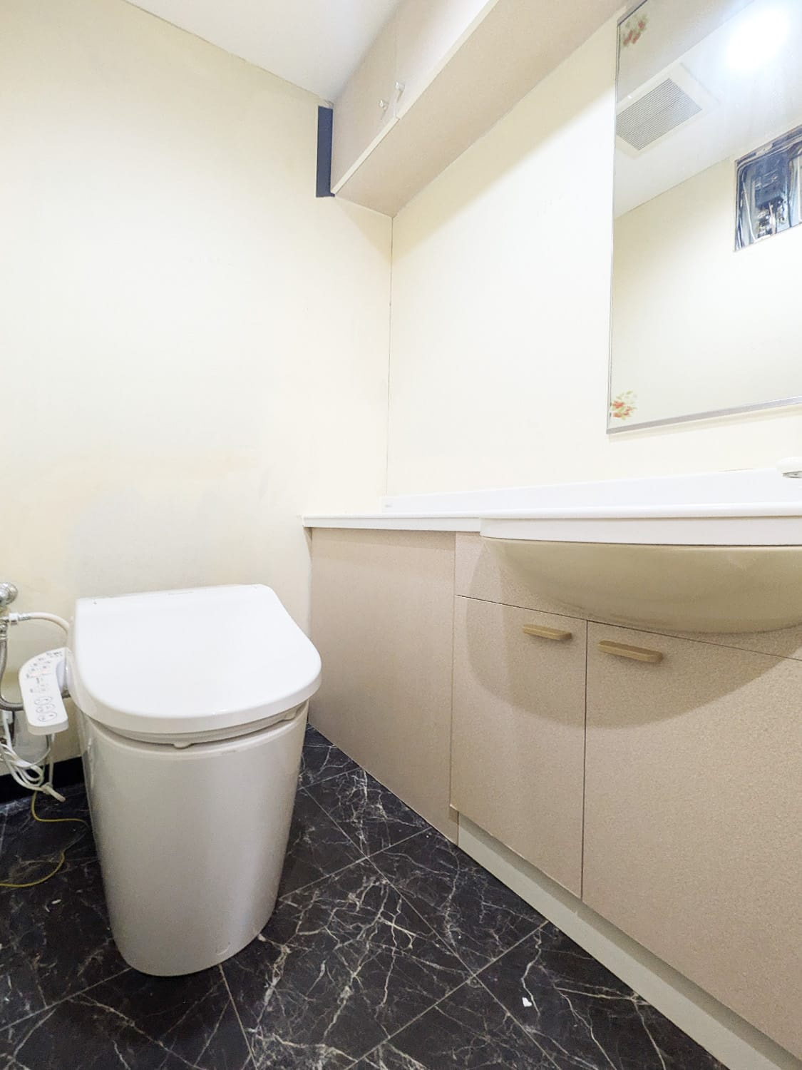 桜宮リバーシティ・ウォータータワープラザのトイレ|ゆったりとした空間のトイレです