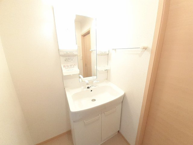 クリスタル・コートの洗面所