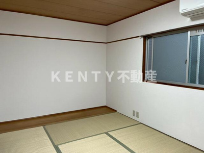 【居間・リビング】 | ハイツ伊東 | おしゃれな居間です