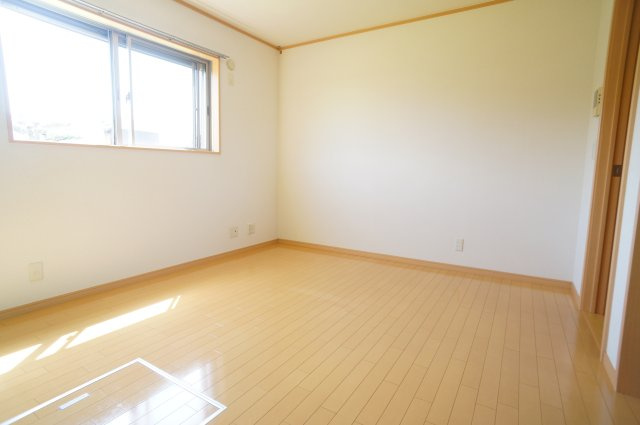 レスポワール法蓮の洋室