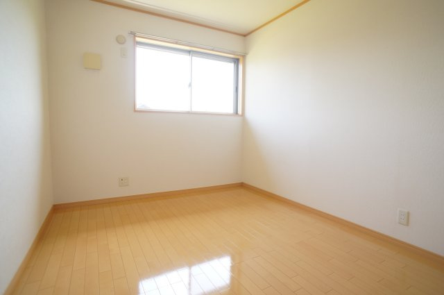 レスポワール法蓮の洋室