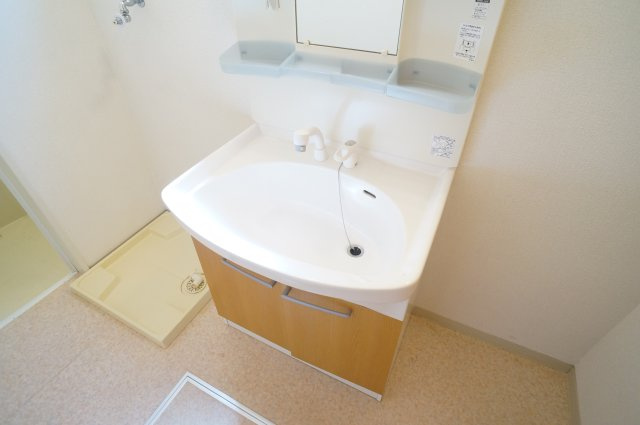 レスポワール法蓮の洗面所