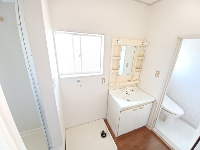 セゾン松原A棟の洗面所