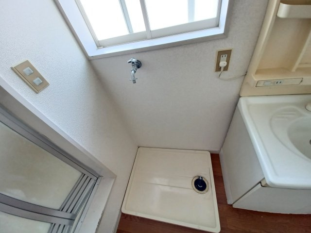 セゾン松原A棟の設備|洗濯機置場