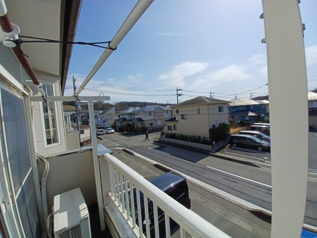 セゾン松原A棟のバルコニー|バルコニー付きです