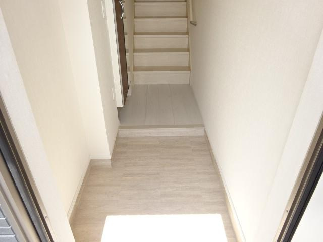 加古川市別府町新野辺のアパートの玄関|玄関（イメージ）