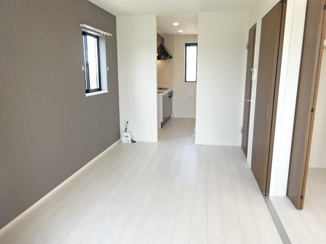 加古川市別府町新野辺のアパートの居間・リビング|リビング（イメージ）