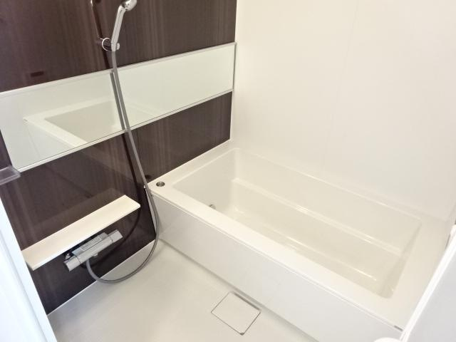 加古川市別府町新野辺のアパートの浴室|UB1416（イメージ）