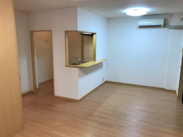 加古川市尾上町池田のアパートの居間・リビング|リビング