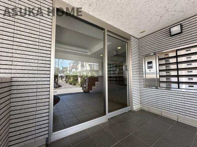 ビューネ綱島東のその他|セキュリティー面でも安心のオートロックを完備。